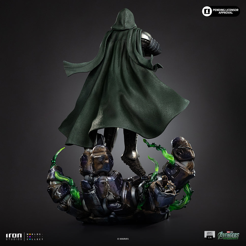 Doctor Doom Statue - Avengers: Doomsday - Legacy Replica 1/4 - Iron Studios - Pre-Order