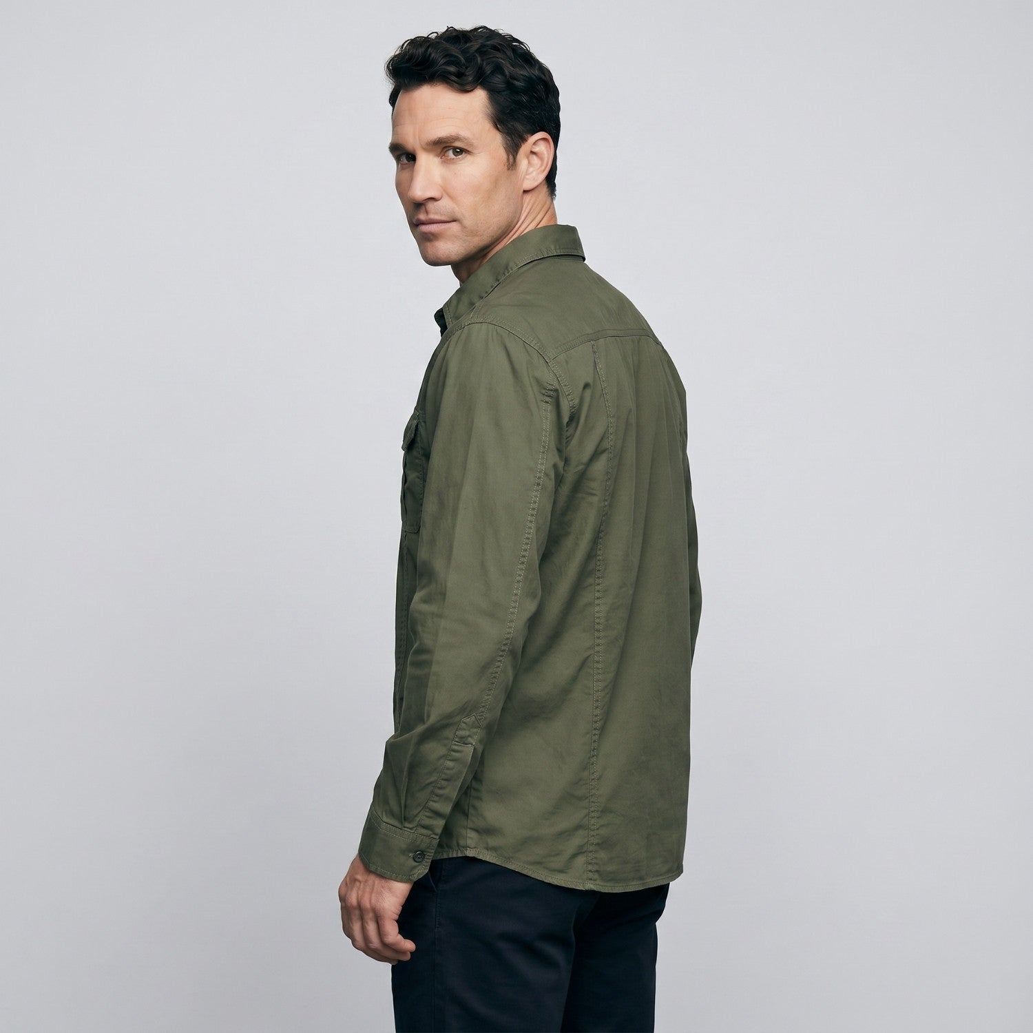 Men’s Lightweight Long-Sleeve Outdoor Shirt – Durable Cotton-Blend Top