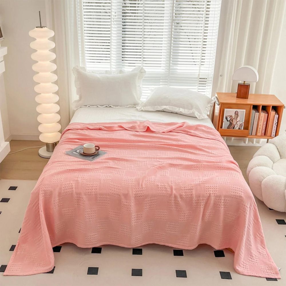Plaid à carreaux gaufrés blush douillet pour la décoration intérieure