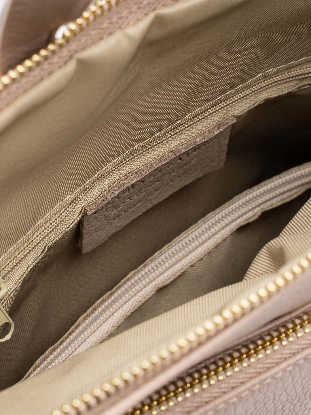 Sac convertible prêt pour le voyage