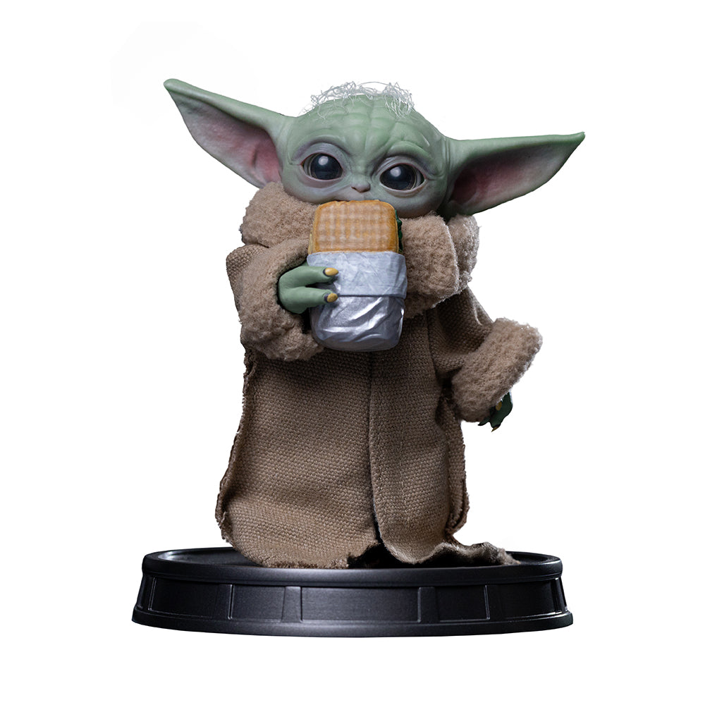 Grogu Food Cart Snack Display Statue - Iron Studios Mandalorian and Grogu Collection