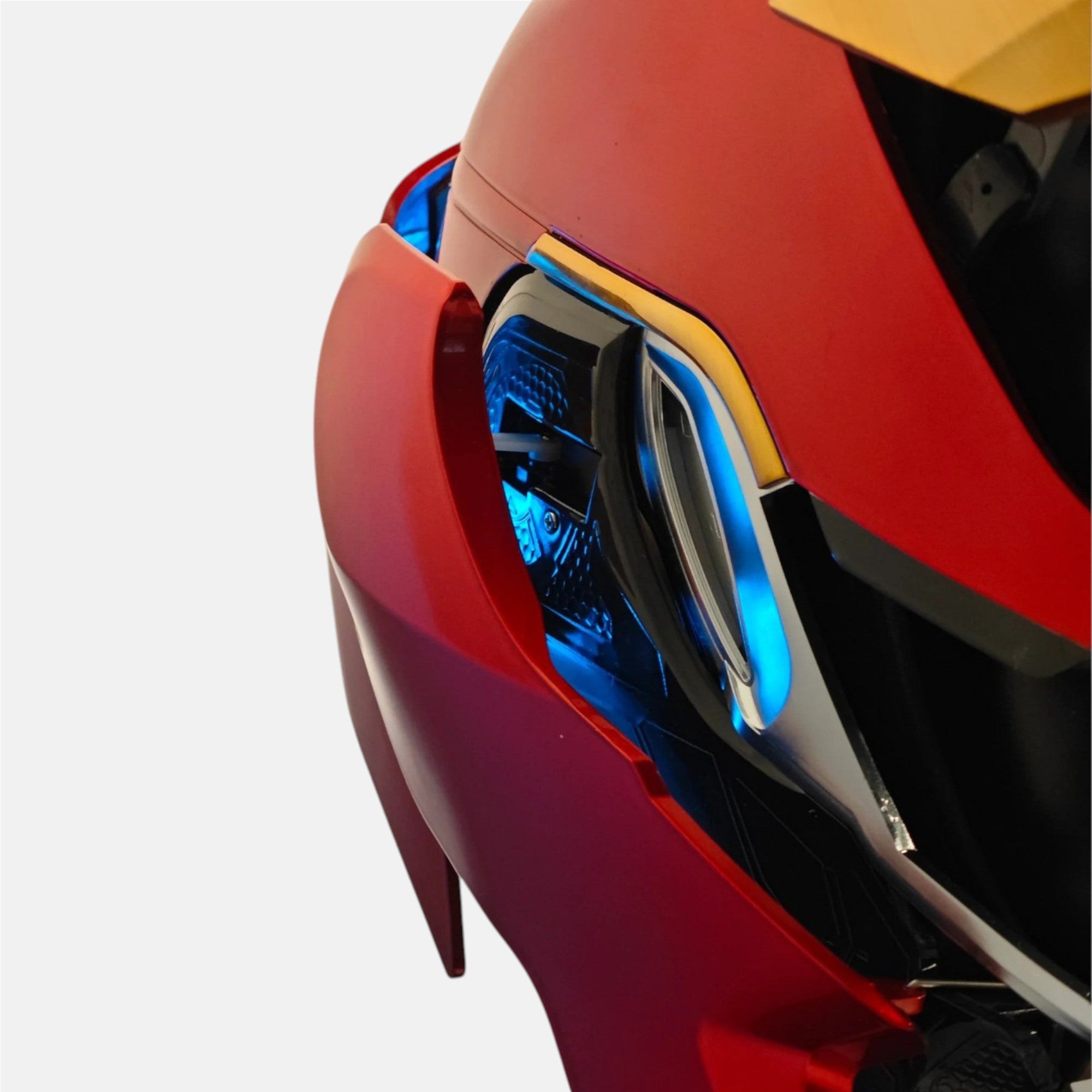 Iron Man MK50 Helmet – Electronic Cosplay Display Helmet
