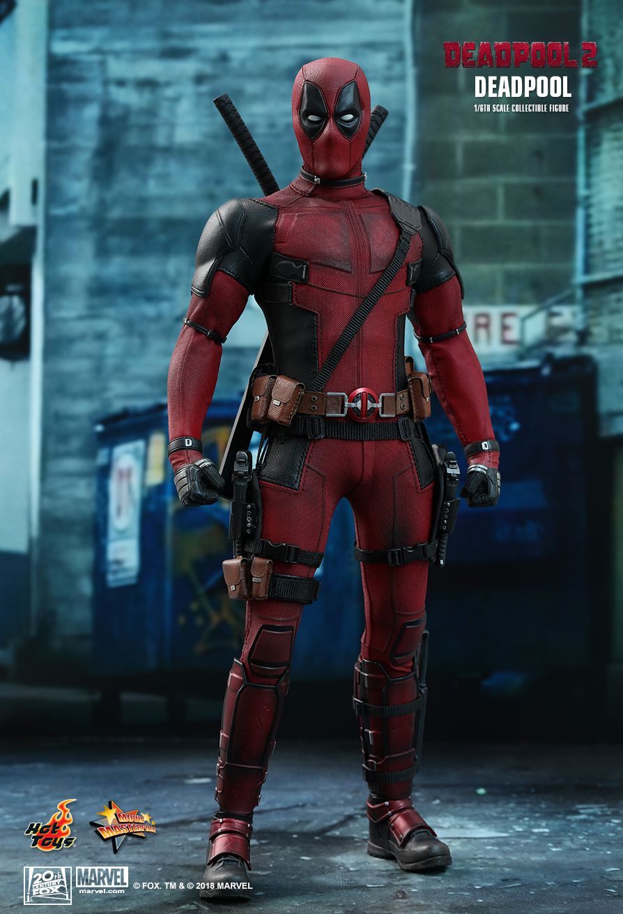 Deadpool 2 Action Figure 1/6 Scale - Hot Toys