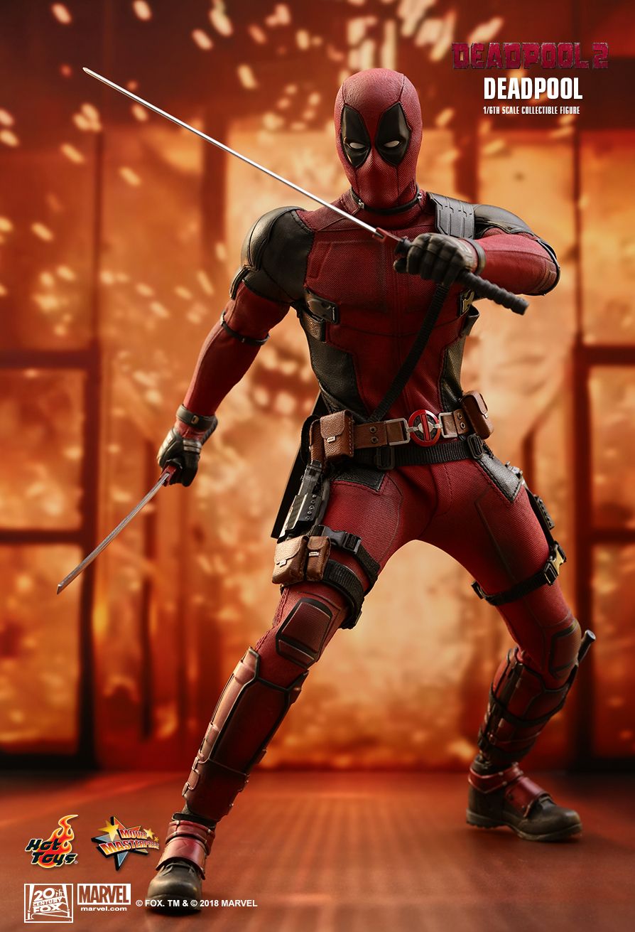 Deadpool 2 Action Figure 1/6 Scale - Hot Toys