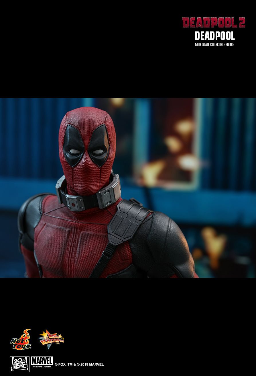 Deadpool 2 Action Figure 1/6 Scale - Hot Toys
