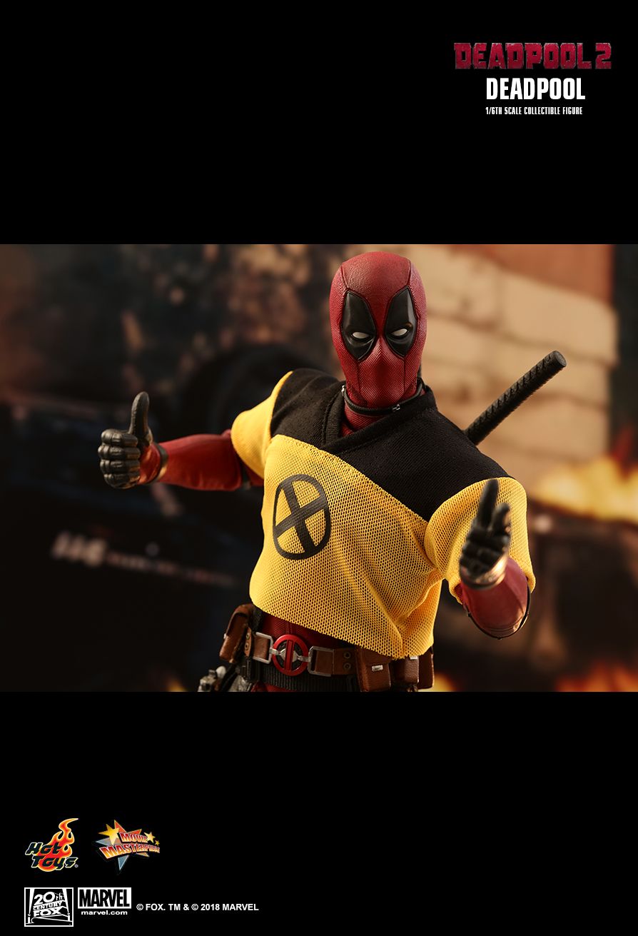 Deadpool 2 Action Figure 1/6 Scale - Hot Toys