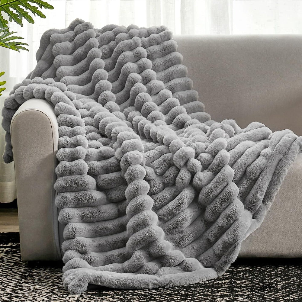 Plaid en peluche rayé confortable pour chaleur et confort