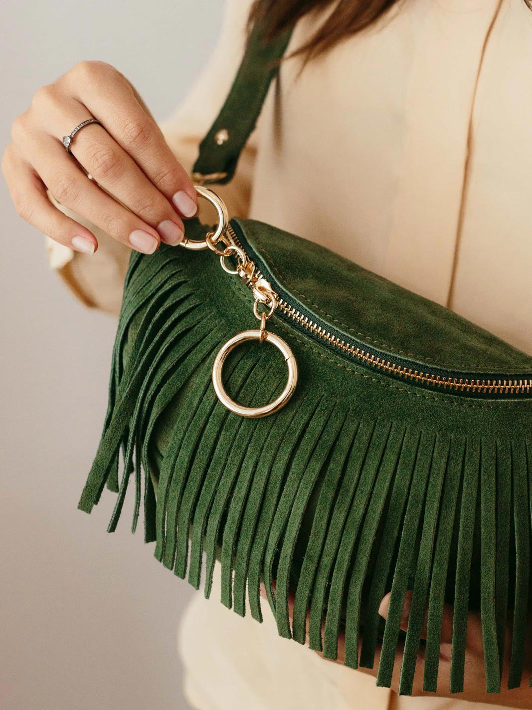 Sac bandoulière en daim à franges
