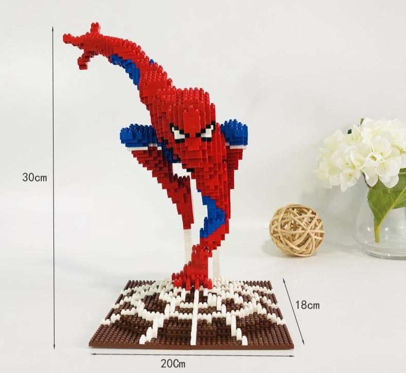 Red Superhero Building Block Set, 2,200 Pieces