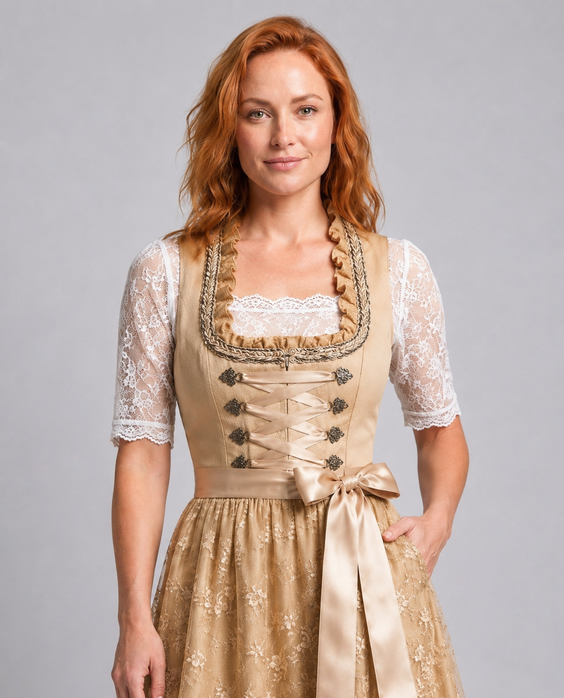 Dirndlkleid für Damen im traditionellen Stil mit geschnürtem Mieder