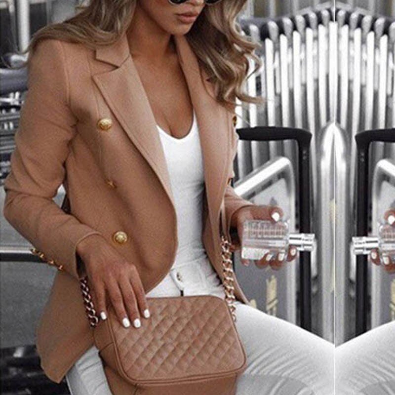 Blazer tendance à manches longues avec boutons dorés