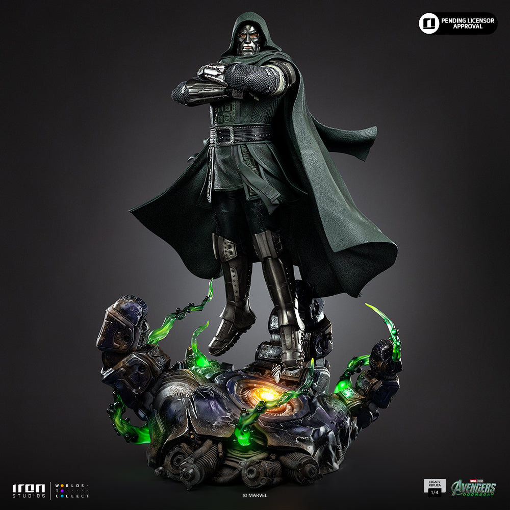 Doctor Doom Statue - Avengers: Doomsday - Legacy Replica 1/4 - Iron Studios - Pre-Order