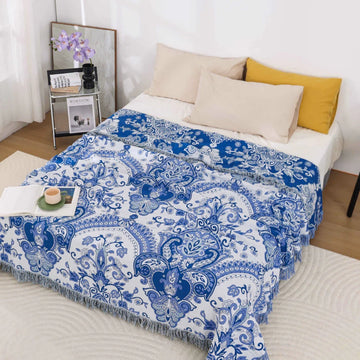 Soft Cotton Paisley Blanket with Tassels - Cozy Throw for Home Decor