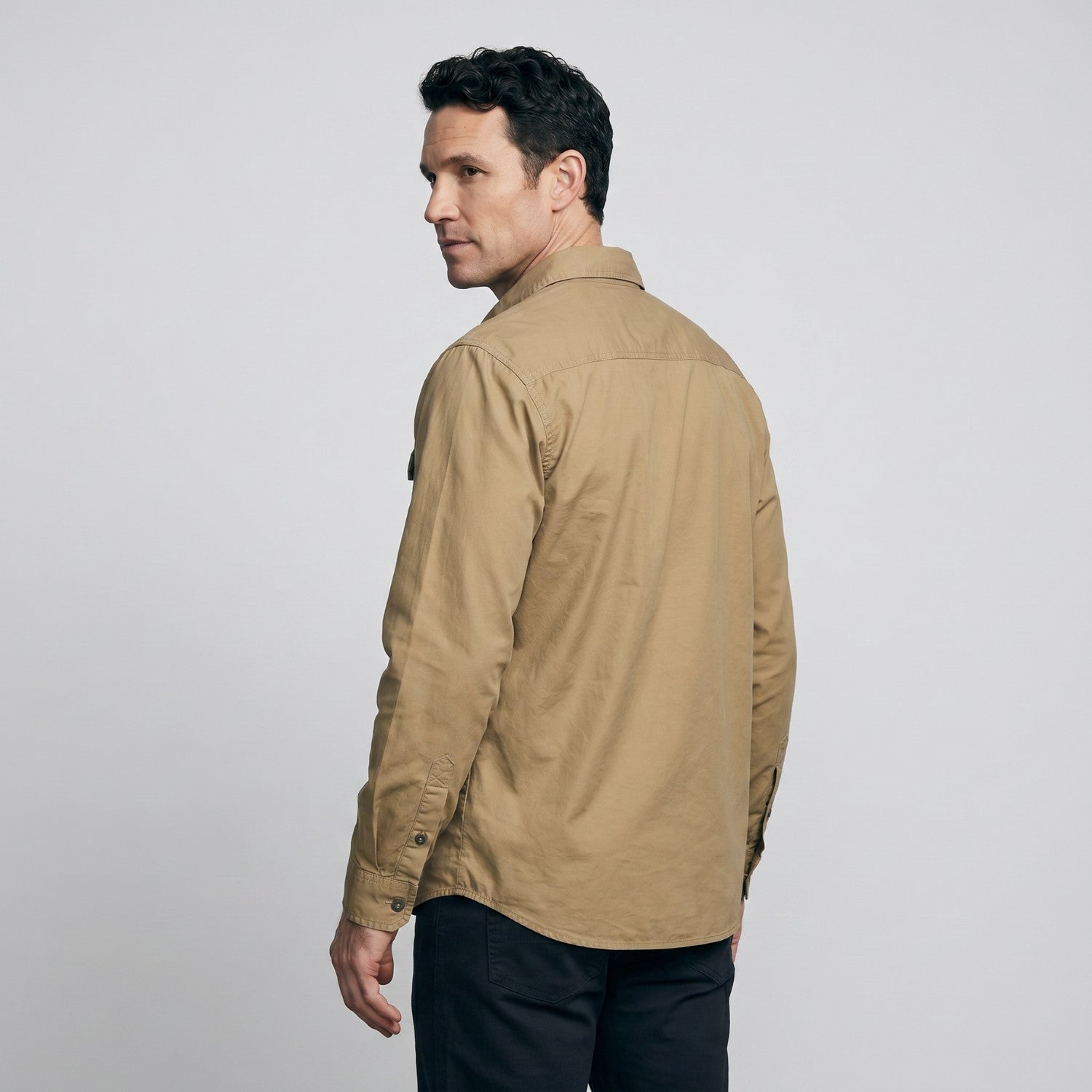 Men’s Lightweight Long-Sleeve Outdoor Shirt – Durable Cotton-Blend Top
