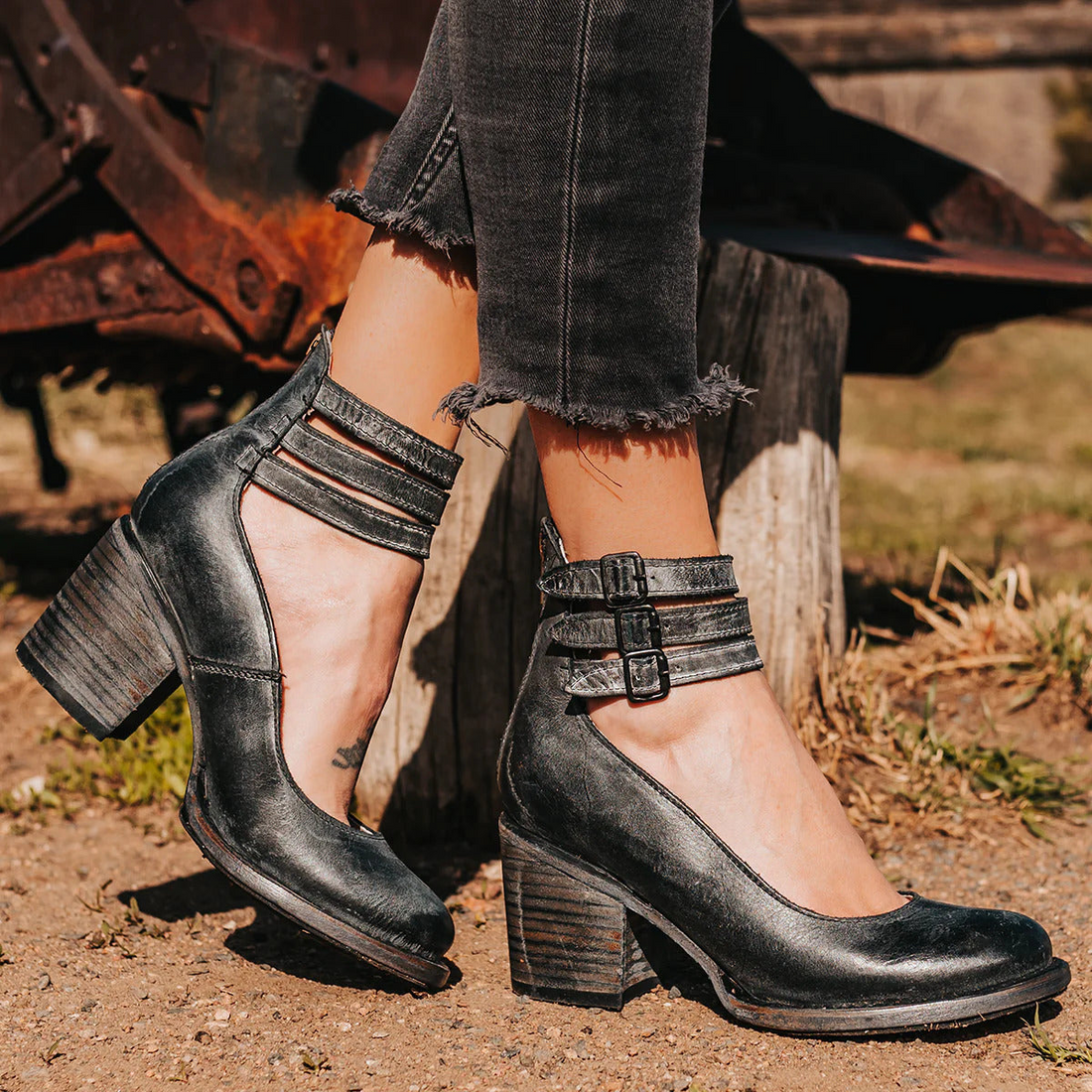 Naturéva™ | Elegant and Cozy Sandals