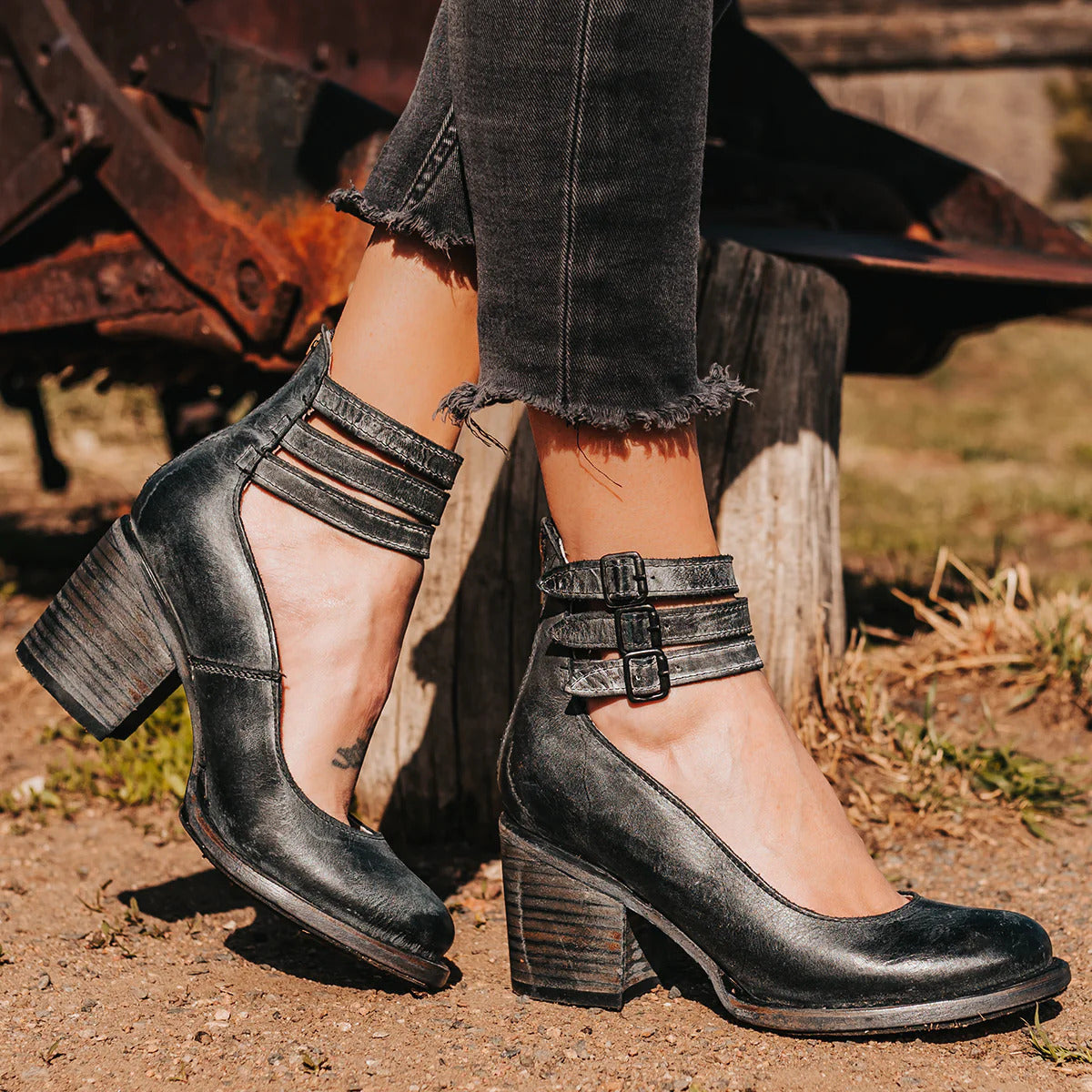 Naturéva™ | Elegant and Cozy Sandals