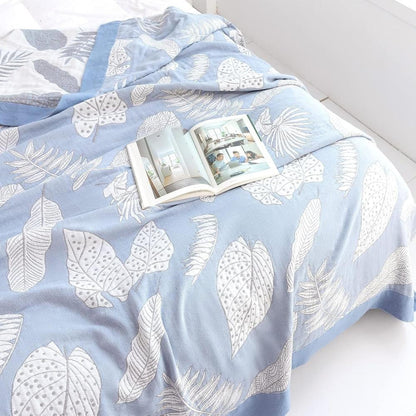 Soft Leafy Summer Blanket for Cozy Warmth and Lightweight Comfort