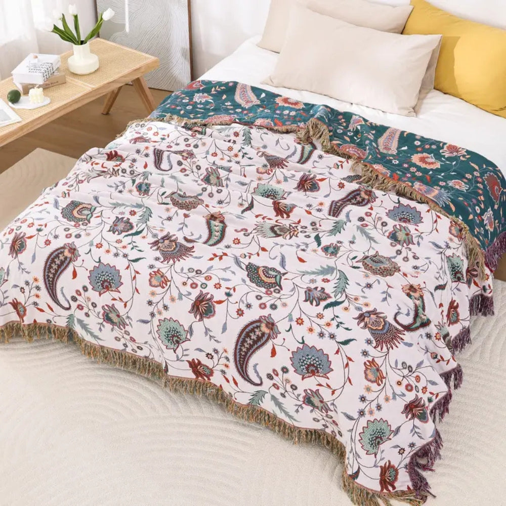 Reversible Vintage Soft Throw Blanket for Cozy Home Decor
