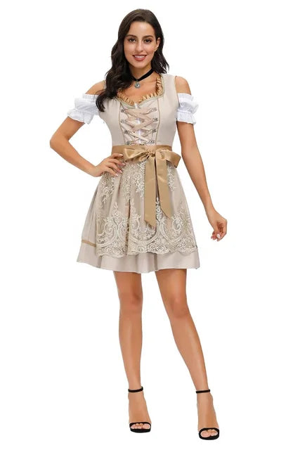 Dirndlkleid für Damen im bayerischen Stil mit Spitze