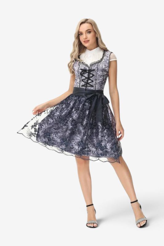 Dirndlkleid für Damen im bayerischen Stil mit Spitze