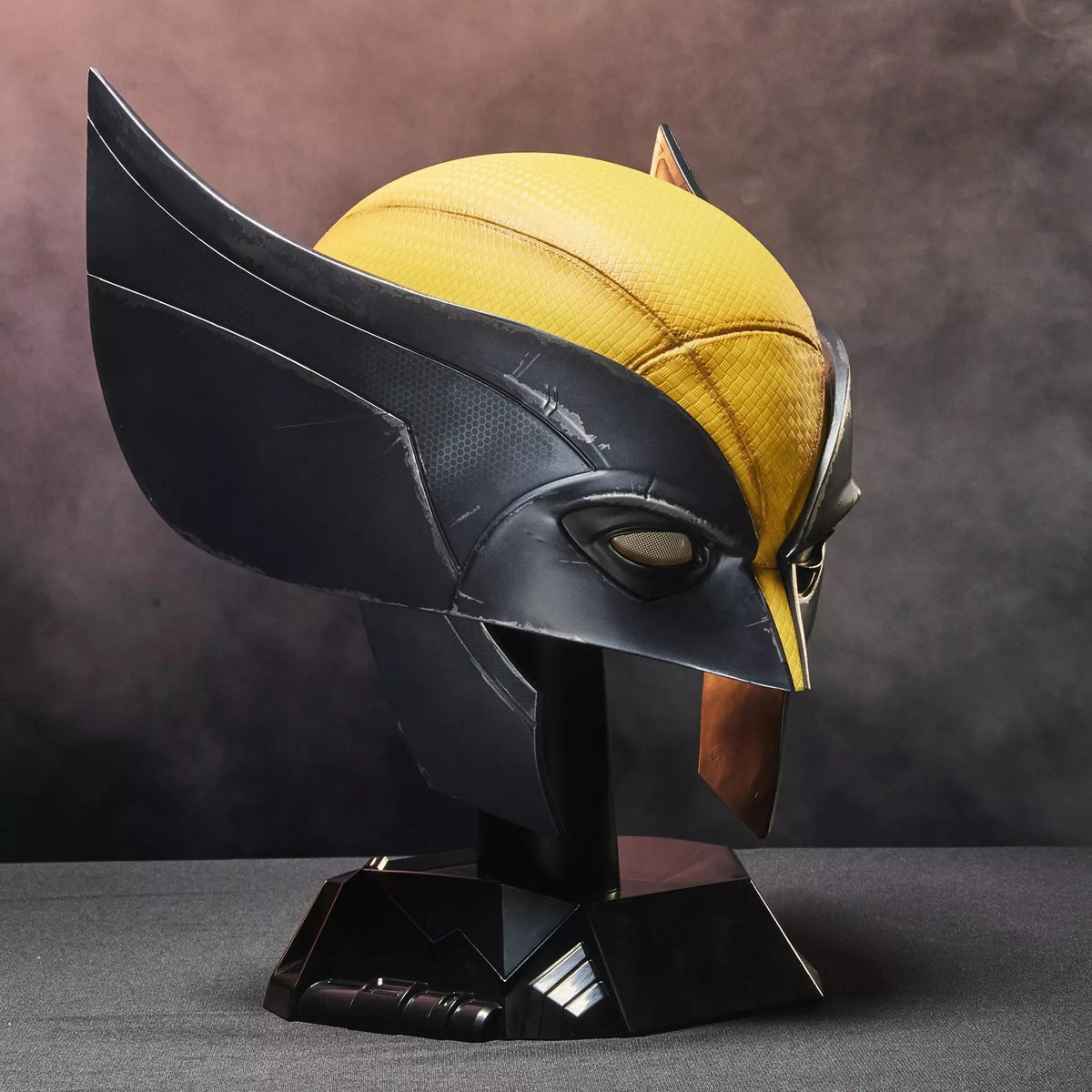 Marvel Legends Series Wolverine Premium Roleplay Mask - Collectible