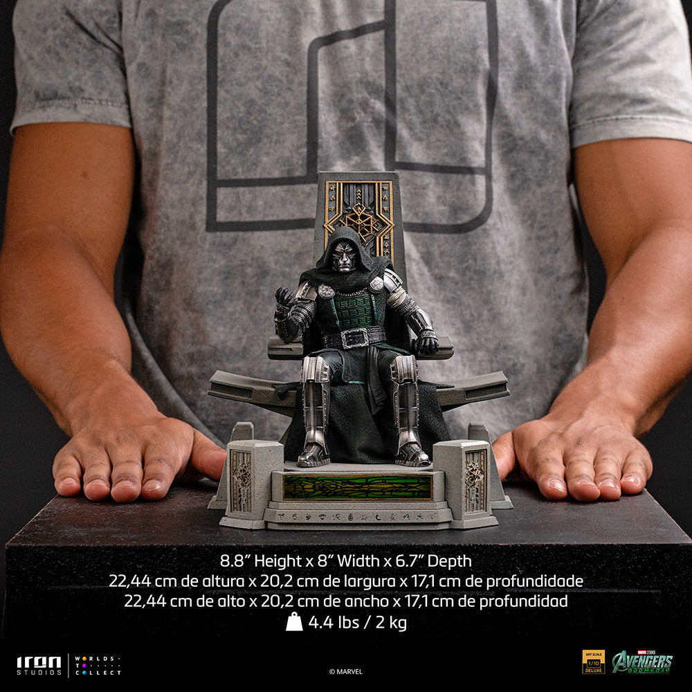 Doctor-Doom-Statue auf Thron - Avengers: Doomsday - Art Scale 1/10 - Iron Studios - Vorbestellung