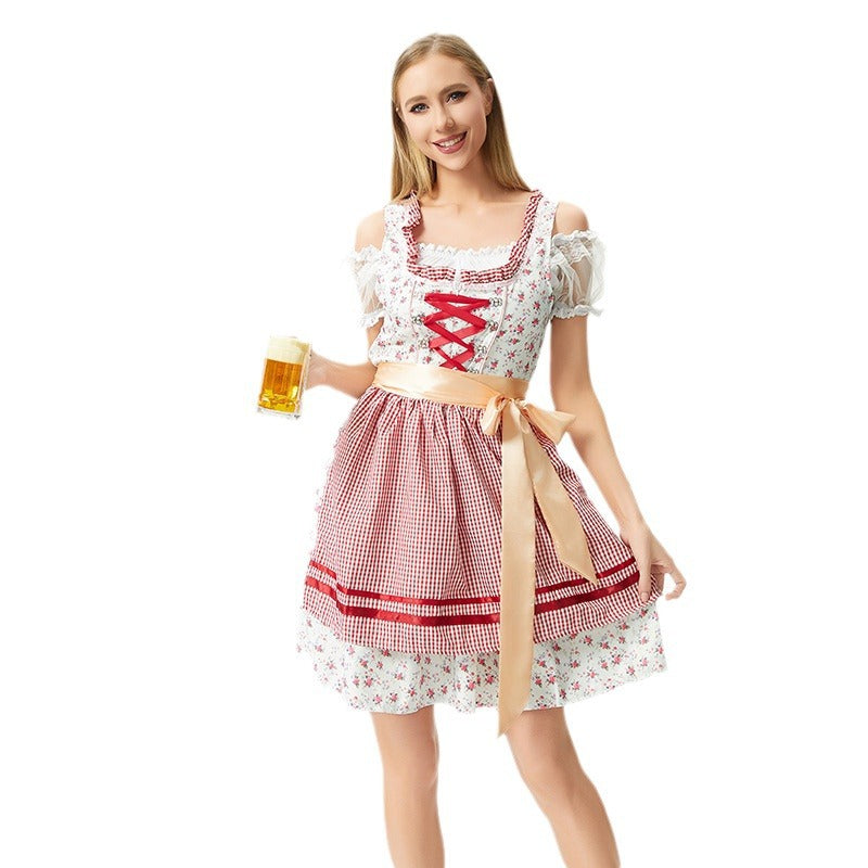 Dirndl für Damen mit Rüschen und Satinschürze