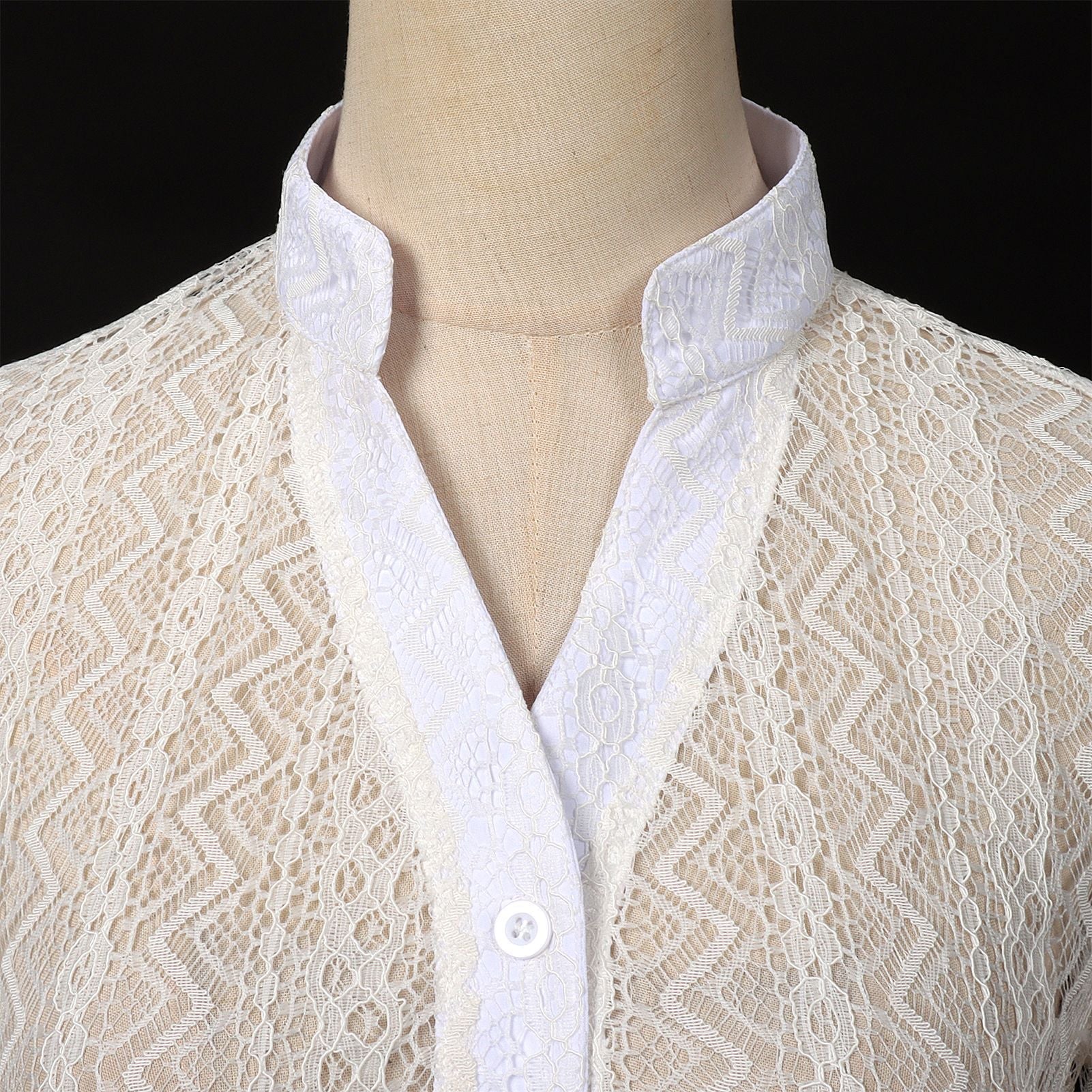 Boléro en dentelle pour femme avec col montant et coupe courte