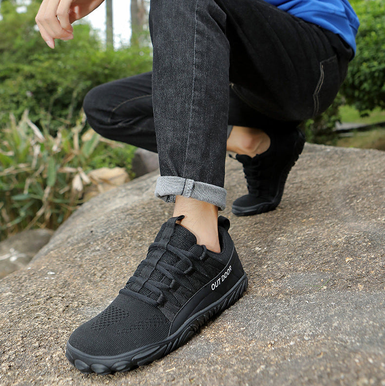 Wide-Fit Barefoot Walking Shoes – Breathable Shoes with Grippy Outsole
