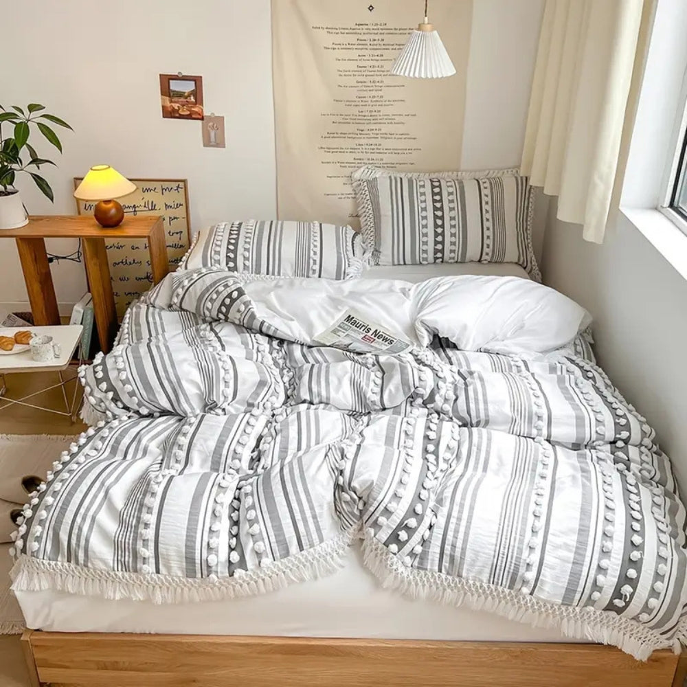 Soft Stripe Tassel Quilt Set - 3 Piece Bedding Set for Cozy Home Decor