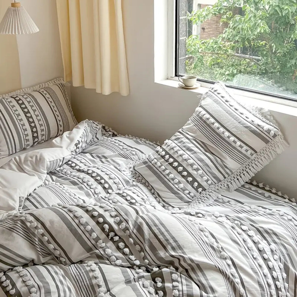 Soft Stripe Tassel Quilt Set - 3 Piece Bedding Set for Cozy Home Decor