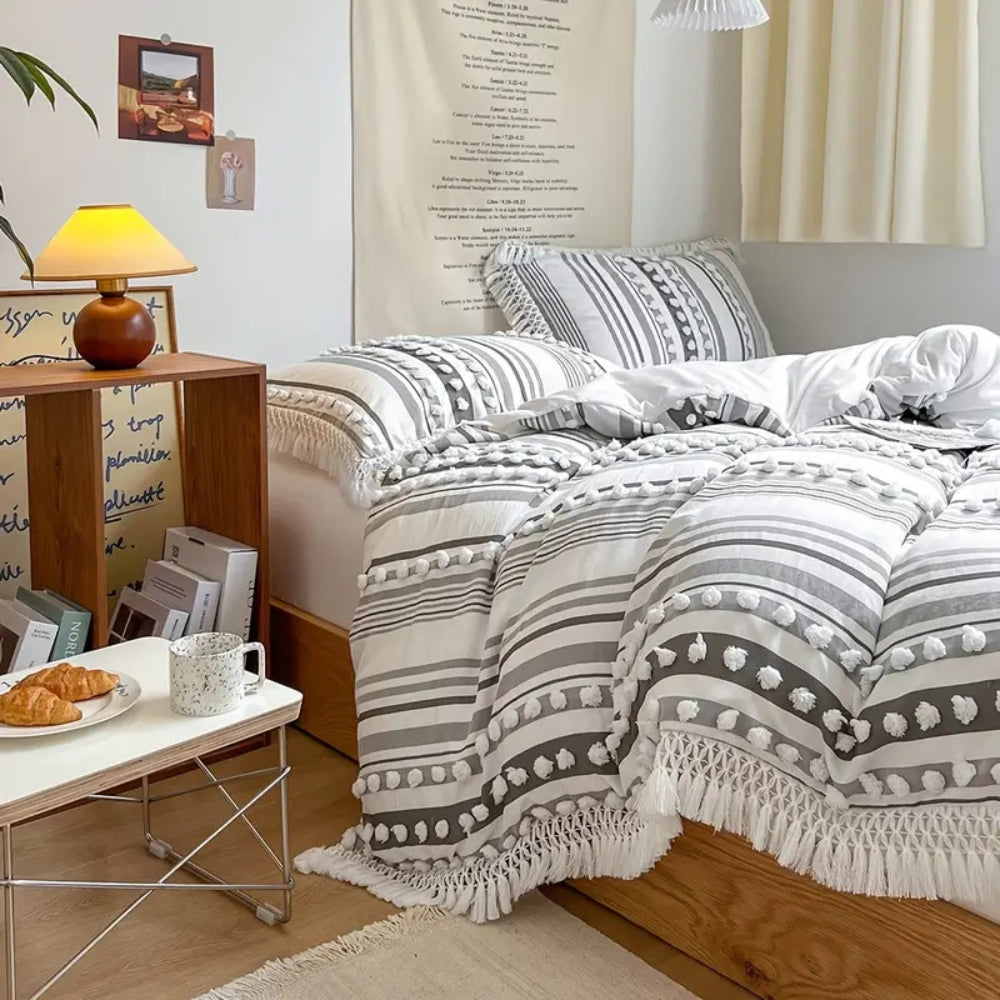 Soft Stripe Tassel Quilt Set - 3 Piece Bedding Set for Cozy Home Decor