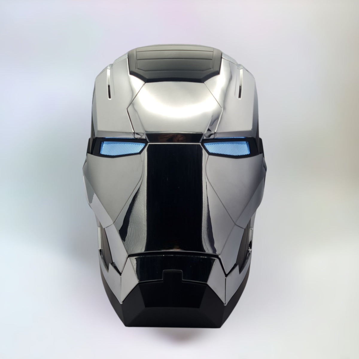 War Machine Helmet - Voice Control and LED Eyes