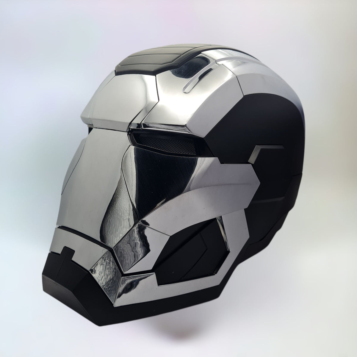 War Machine Helmet - Voice Control and LED Eyes