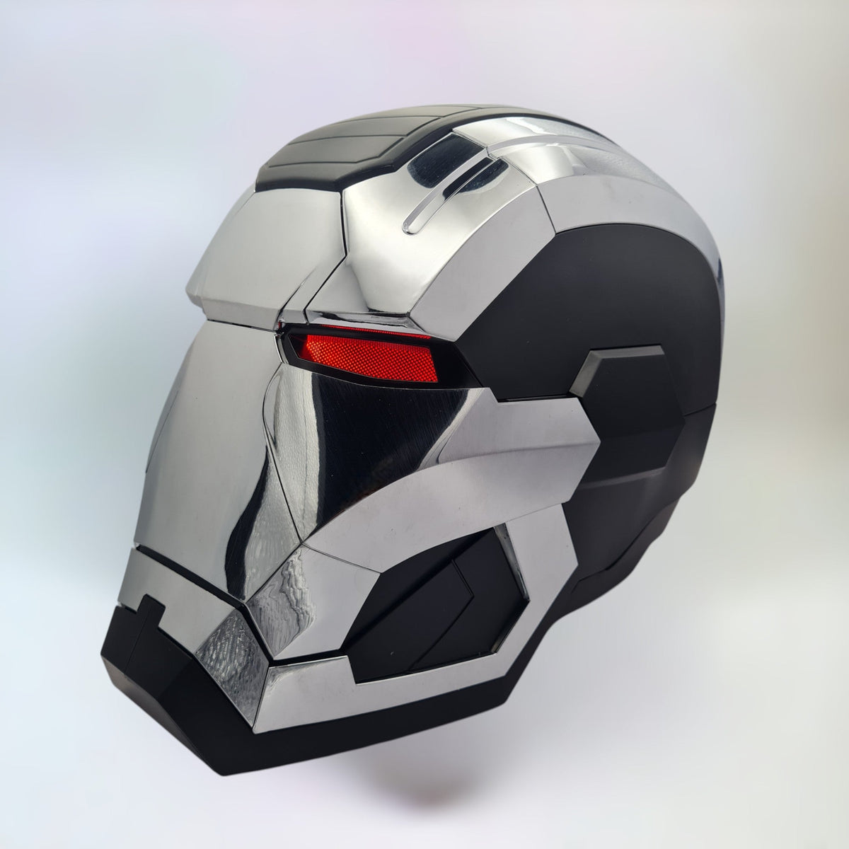 War Machine Helmet - Voice Control and LED Eyes