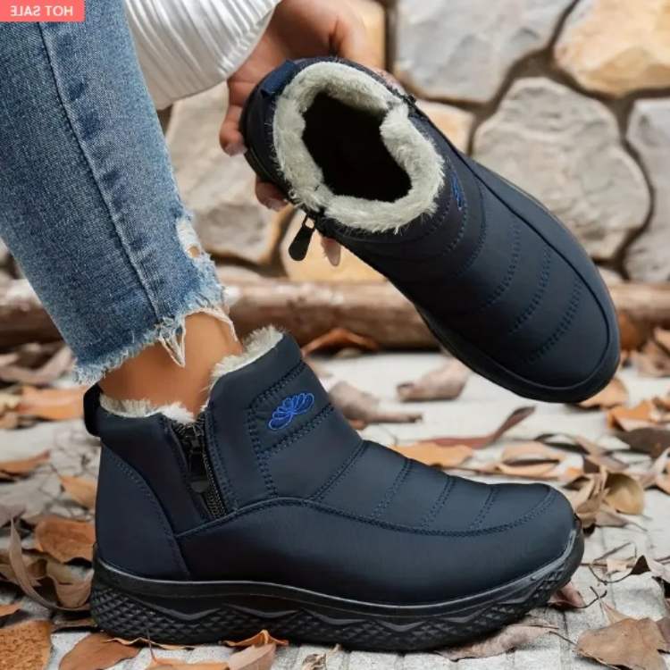 ArcticEase Women’s Snow Boots