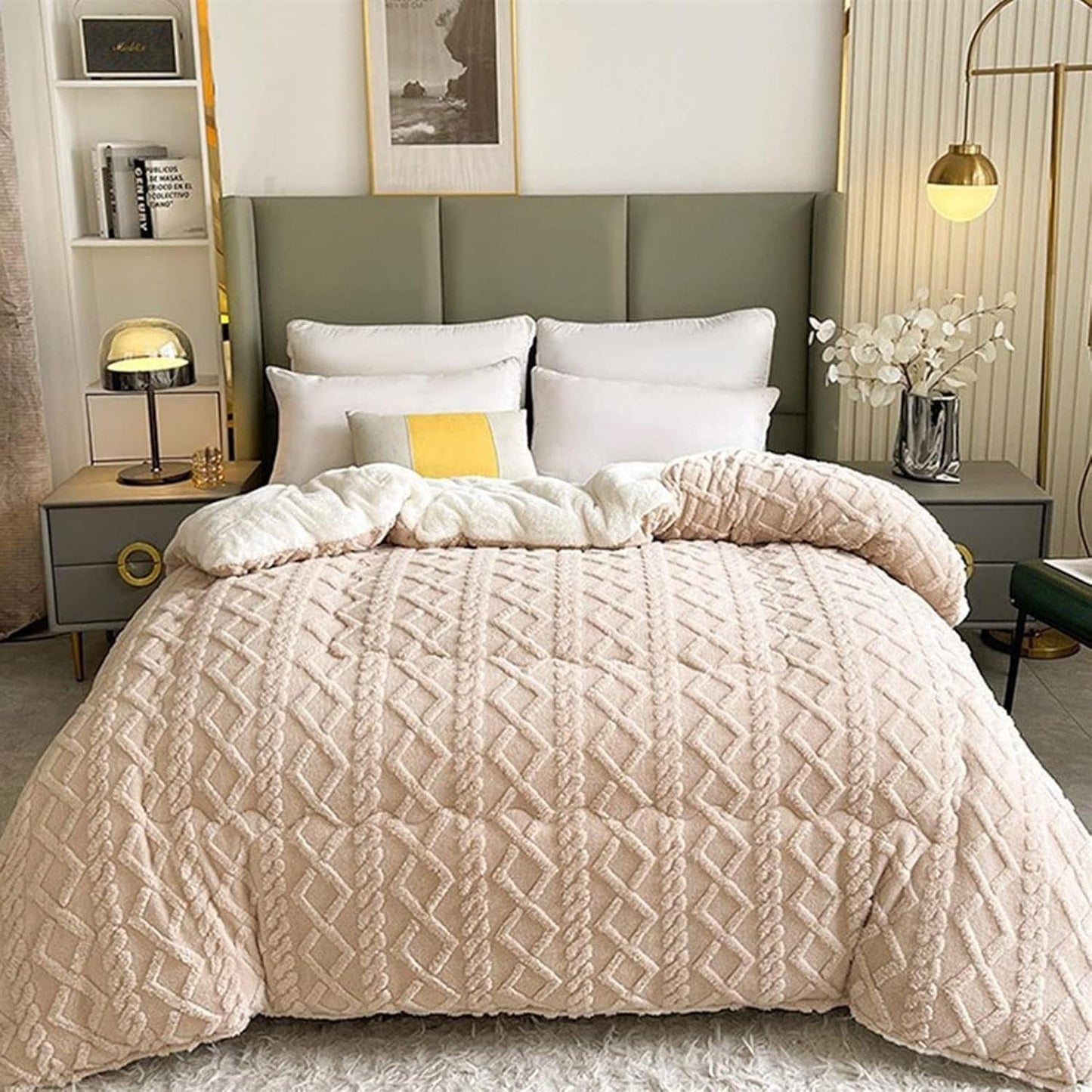 Cozy Thick Sherpa Blanket for Ultimate Warmth and Comfort