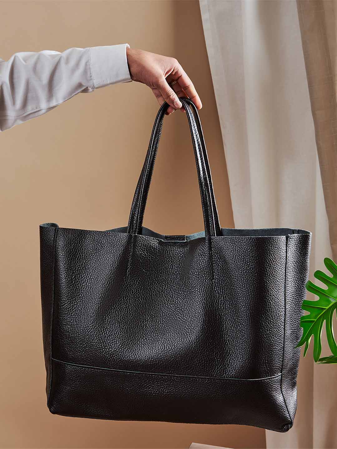 The Carryall Leather Tote