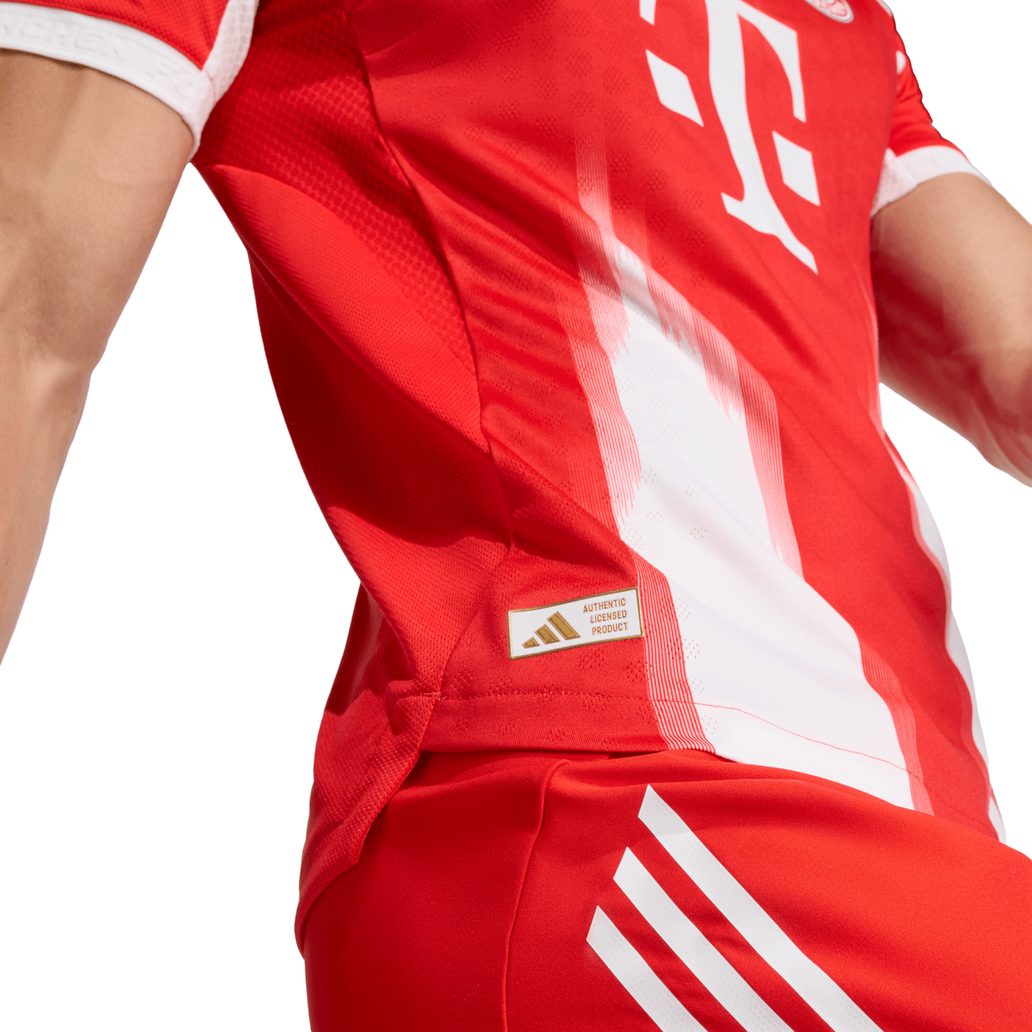 FCB FC BAYERN MUNICH AUTHENTIC Home Jersey Men 25 / 26