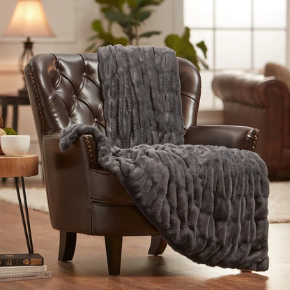 Cozy Faux Fur Throw Blanket for Home Decor and Warmth