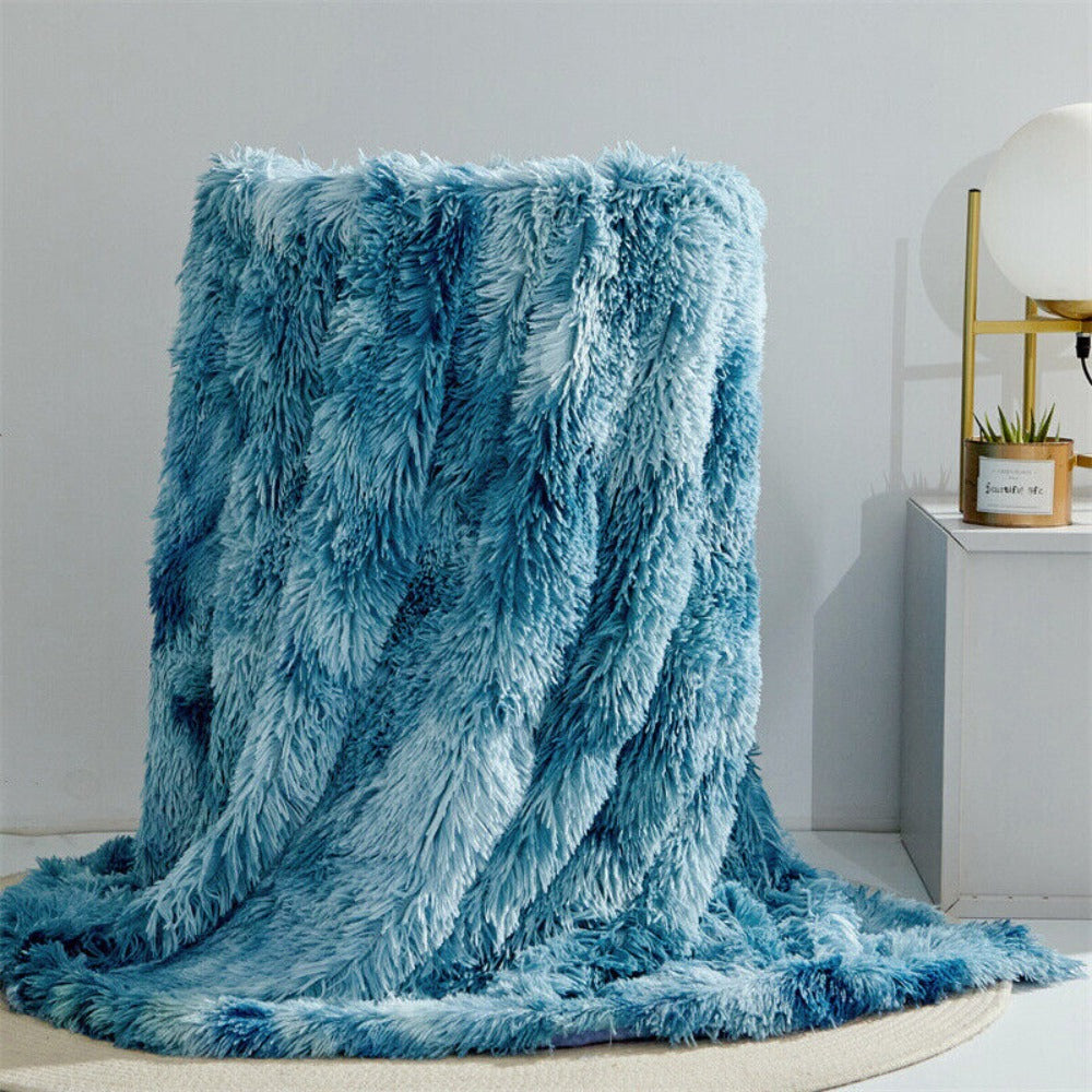 Plaid en fausse fourrure duveteuse confortable pour décoration intérieure et chaleur