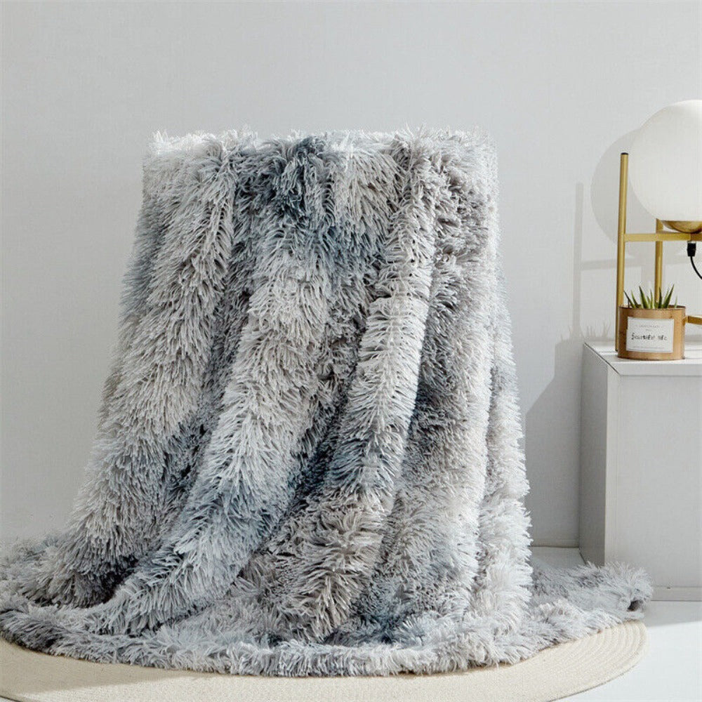 Plaid en fausse fourrure duveteuse confortable pour décoration intérieure et chaleur