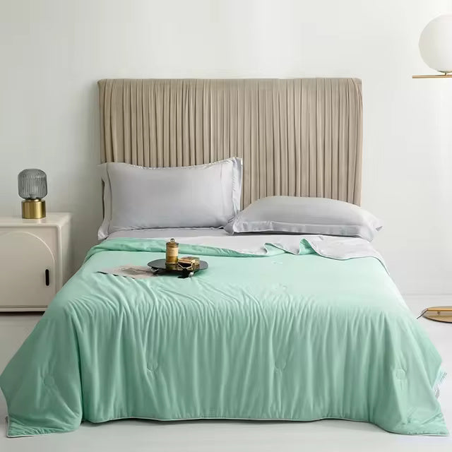 Ultimate Cooling Blanket for Hot Sleepers - Stay Cool All Night™️