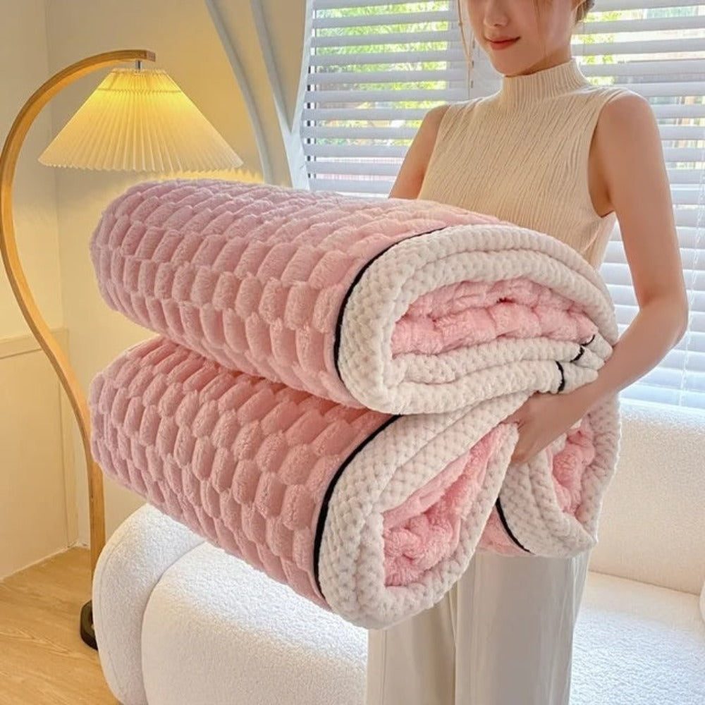 Cozy Soft Throw Blanket for Adults & Kids - Cloud Cuddle Blanket™️