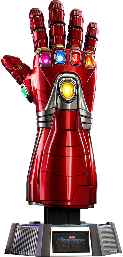 Hot Toys Nano Gauntlet Life-Size Replica - 52 cm LED Display