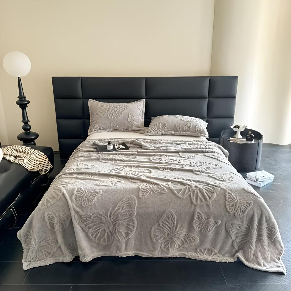 Soft Butterfly Jacquard Flannel Throw Blanket for Cozy Home Decor