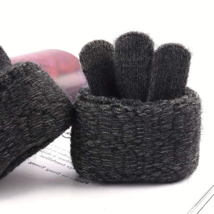 Chic Alpaca Knit Gloves