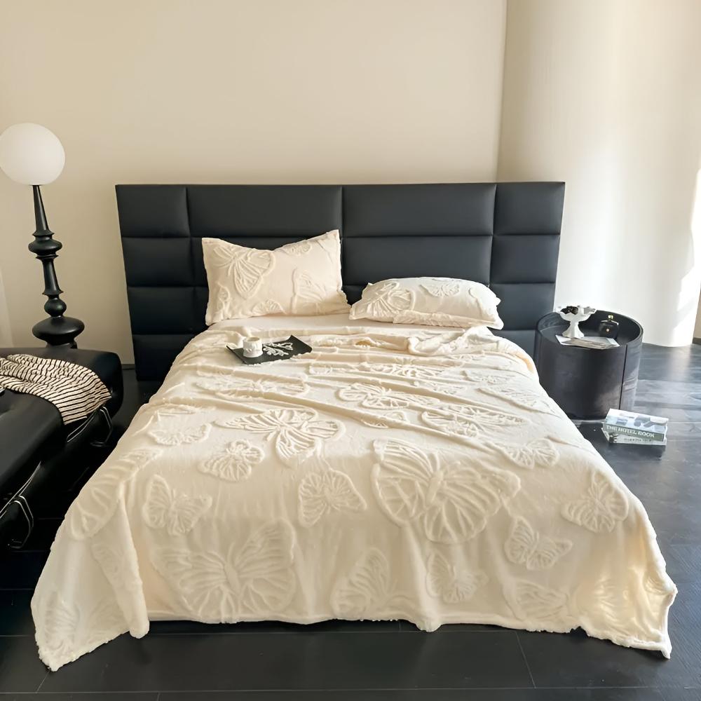 Soft Butterfly Jacquard Flannel Throw Blanket for Cozy Home Decor