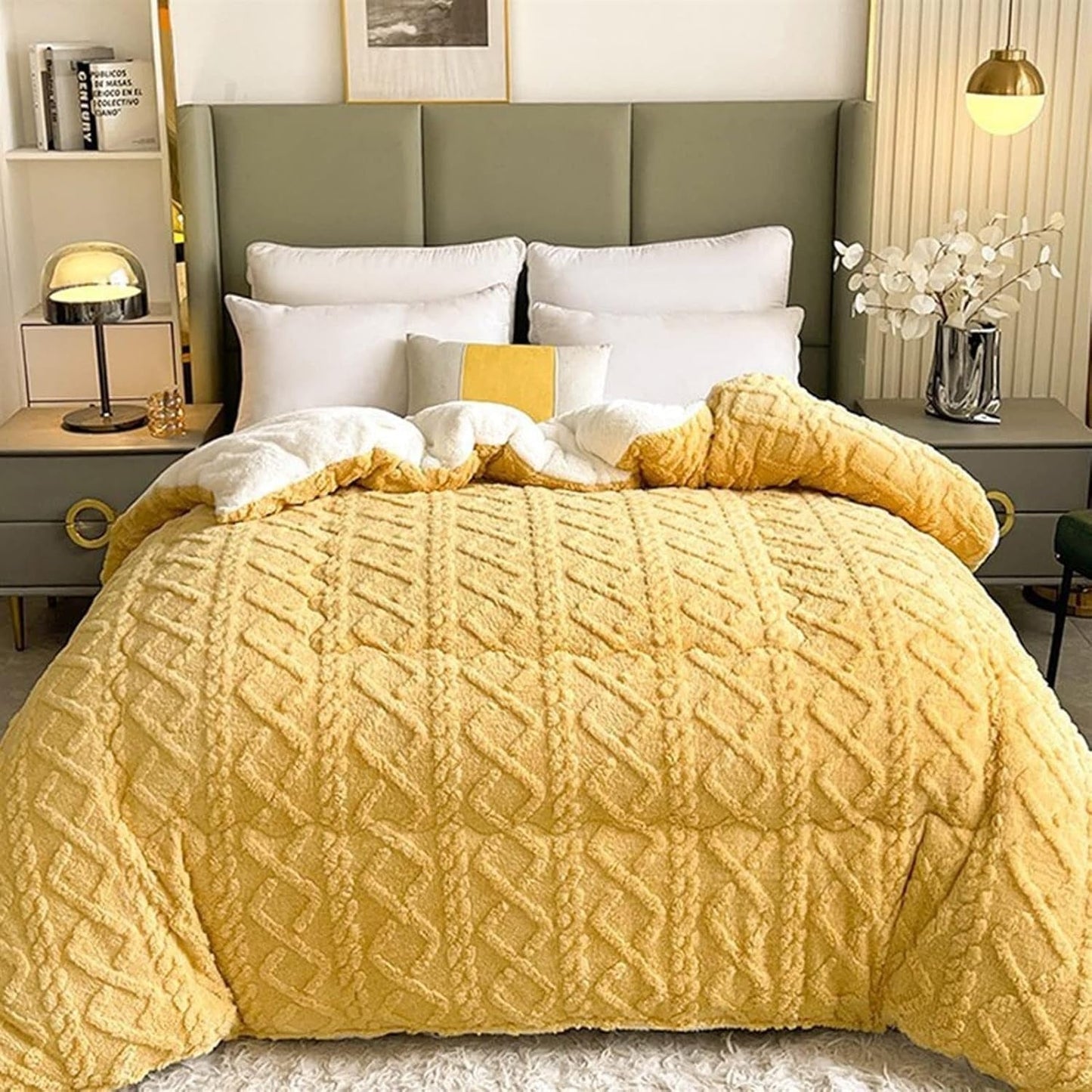 Cozy Thick Sherpa Blanket for Ultimate Warmth and Comfort